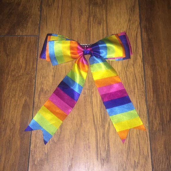 Bows - Picture 3 of 4